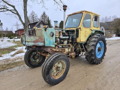 Traktor JUMZ-6AL