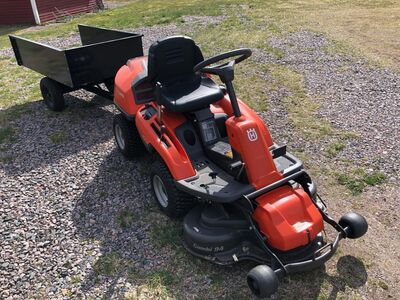 Seisev/remonti vajav murutraktor