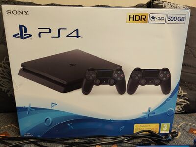 PS4 mängukonsool