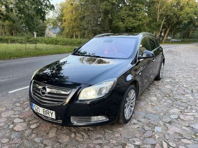 Opel insignia 2.0D 118kw