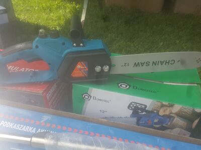 Makita analoog saag + akud, laadija