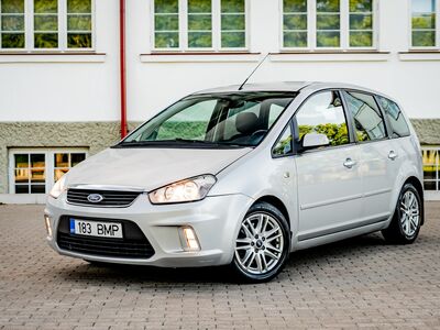 Форд Фокус C-Max Ghia