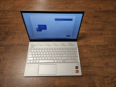HP Pavilion 15 AMD,16GB,512ssd,WIN11