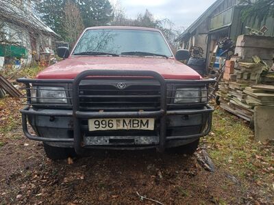 Mazda B2500