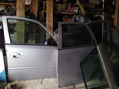 Ford Transiti osad