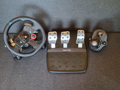 Rool + pedaalid Logitech G29