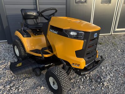Murutraktor CubCadet XT2 Kawasaki