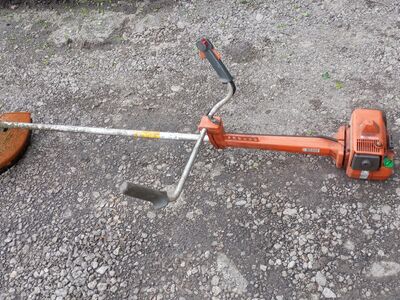 Husqvarna 235R trimmer rohulõikur