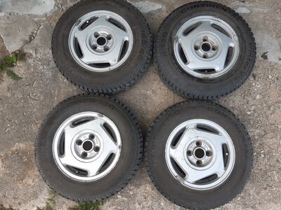 Valuveljed13"4x100 naastrehvidega