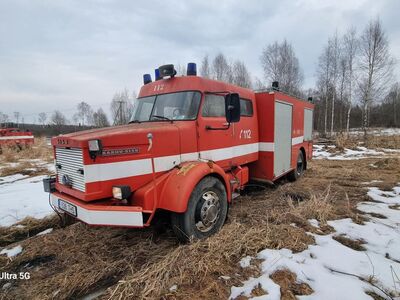 Paakauto Sisu Karhu LV-131