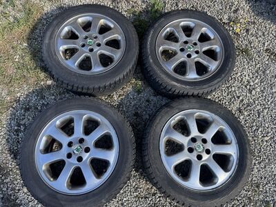 5x100 R16 Valuveljed koos Naelrehvidega 205/55 R16