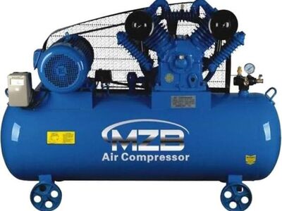 Kompressor 7,5 kW 12,5 bar 300 L MZB