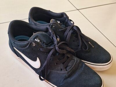 Nike meeste vabaajajalatsid, nr 45