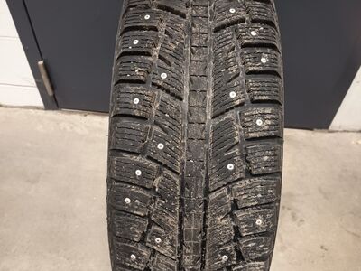 KASUTATUD KORRALIKUD 225/65R17 NAASTUD (4TK)