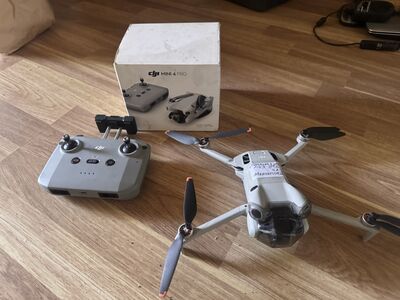 DJI Mini  4  Pro