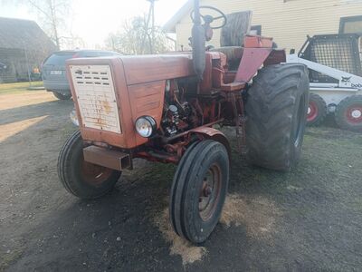 Traktor T25