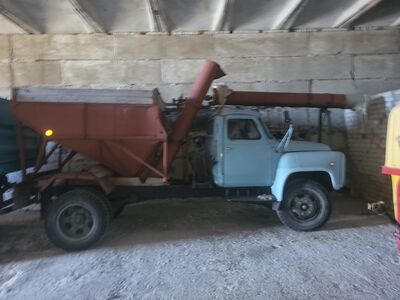 Gaz 52