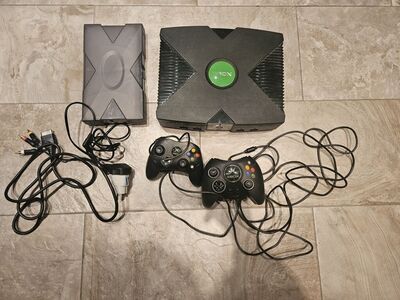 Microsoft Original OG XBOX Classic System + 2 pult