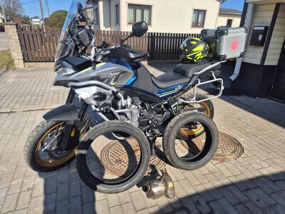 CFMoto 800 MT Touring