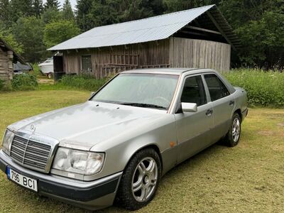 W124 E230 reg hinnas