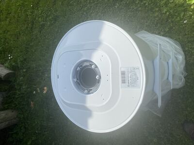 Ariston horisontaalne veeboileri uus kest 100L