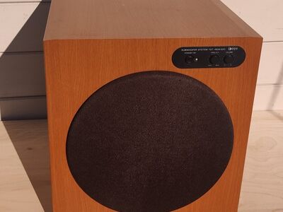 Yamaha YST-RSW300 aktiiv subwoofer