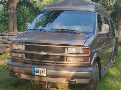 Chevrolet Express 5.7