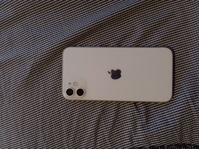 Iohone 11