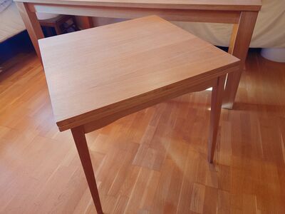 Lahtikäiv laud 70x70-130 cm