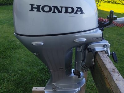 Paadimootor Honda 20hp, lühike jalg, nagu uus