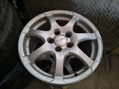 5x110 R16 veljed