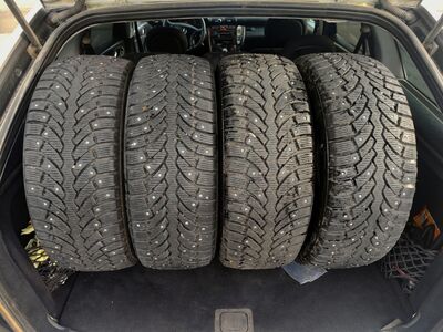 Müüa Formula By Pirelli naastrehvid 215/55/16