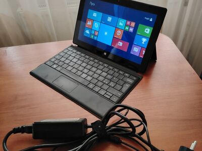 Планшет Surface Windows