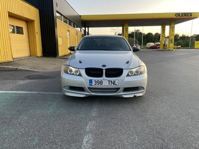 BMW E90 2.0i 110kw manu