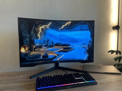 Samsung Odyssey G5 32′′ WQHD 144 Гц изогнутый монитор