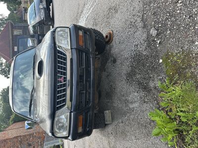 Mitsubishi l200 4x4 2.5td. Reg tasu makstud