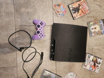 Sony Ps3 + Controller +6 cd playstation 3