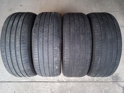 Jooks suverehve Michelin Primacy 4 225/55 R17