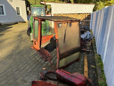 T-16 kabiin