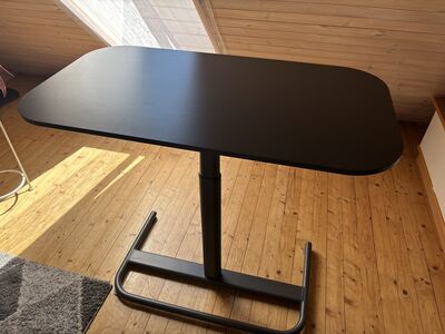IKEA reguleeritav kirjutuslaud - tumehall