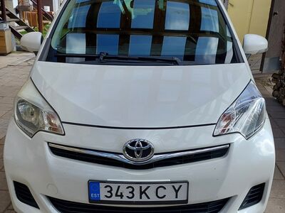 Toyota Verso S