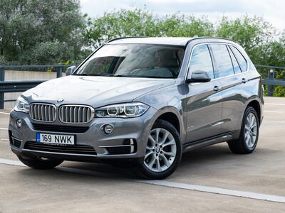 BMW X5 3.0 230kW Webasto, 7-Kohaline
