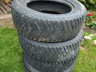 Naastrehvid 225/65 R17