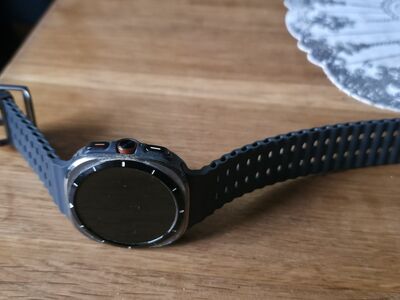 Samsung galaxy watch ultra 1