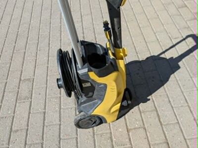 Survepesur Kärcher K4