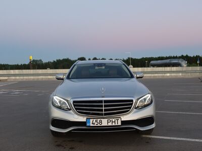 Mercedes-Benz E 220 2.0 143кВт