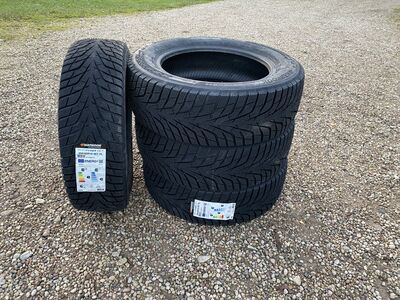 205/60R16 Hankook Winter i*Cept IZ3 W636 96T XL