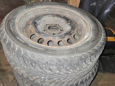 205/55 R15 naastrehvid velgedel. 5x110
