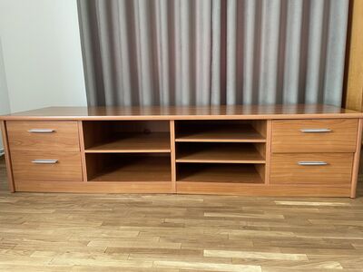 TV alus