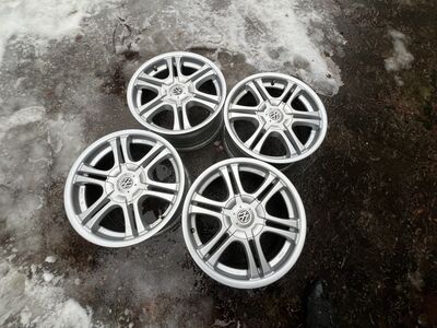 Veljed Volkswagen R16
